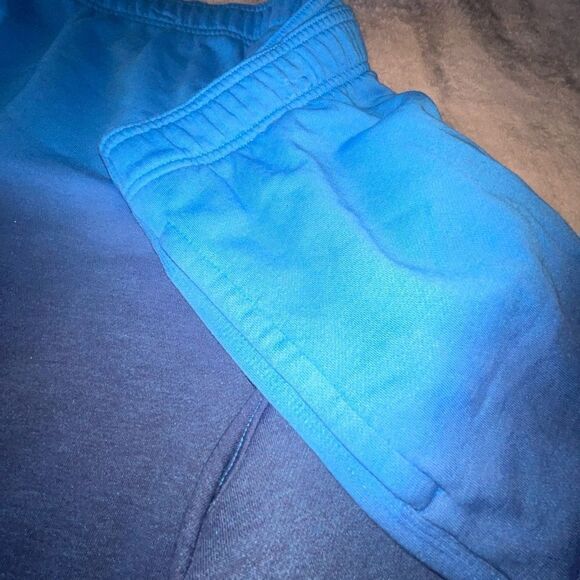 NWTs Champion Athletic Dip Dye Blue Ombre Fleece Shorts Logo - Picture 10 of 11